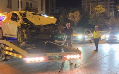 Malatya’da Pikap ile Otomobil Çarpıştı: 3 Yaralı