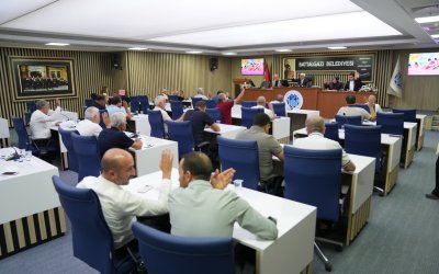 Battalgazi Belediye Meclisi’nde Önemli Kararlar: İçkili Yer Bölgesi İptal Edildi, Araç Hibesi Onaylandı