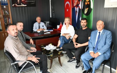 Başkan Karademir’den Eşref Doğan Dede’ye Tebrik Ziyareti