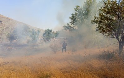 Otluk Alan ve Metruk Binada Yangın