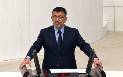 Ağbaba’dan Hızlı Tren Tepkisi: “Bu Sessizlik Hayra Alamet Değil”