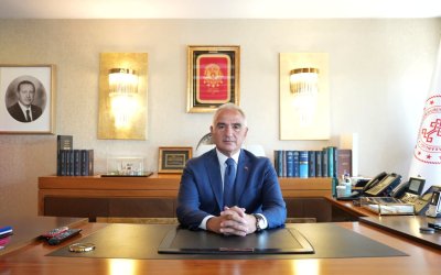 Bakan Ersoy: “Sinemanın Birleştirici Gücünü Türkiye’nin Dört Bir Yanında Yeniden Hissedeceğiz”