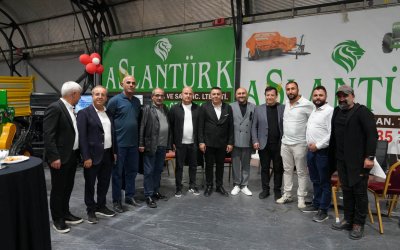 Sadıkoğlu Tarım Fuarında Sektör Temsilcileriyle Buluştu