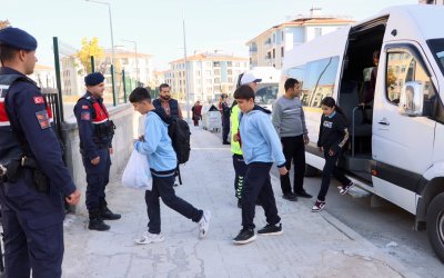Malatya’da Okul Çevrelerine Sıkı Denetim: 704 Personel Görev Aldı