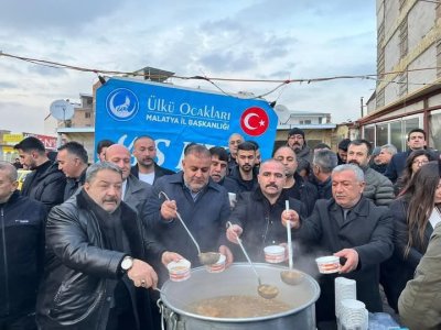 Ülkü Ocakları 6 Şubat Deprem Şehitlerini Unutmadı