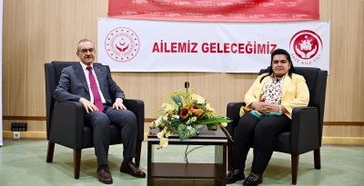 Vali Yavuz Yeni Evli ve Evlenecek Gençlere Yönelik Söyleşi Programına Katıldı