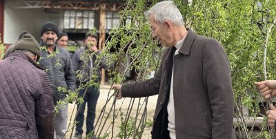 Arapgir'de Badem Fidanı Dağıtımı Başladı