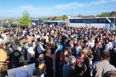 Hac kafileleri kutsal topraklara dualarla uğurlanıyor