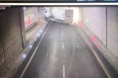 Erkenek Tünelinde ikiye ayrılan tır kazasının görüntüleri çıktı