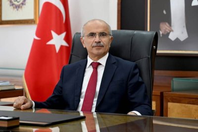 Başkan Er: Engelleri birlikte aşıyoruz