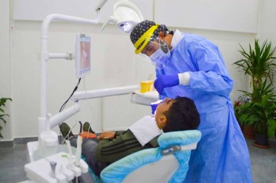 Ağız ve diş sağlığı için şekerli gıdalardan sonra kazein içeren ürünler tüketin