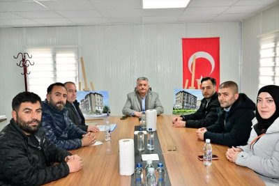 Vali Yazıcı, TOKİ Konutlarında İncelemede Bulundu