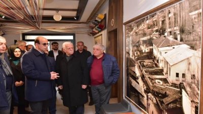 Prof. Dr. İlhan Geçit, esnafla bir araya geldi