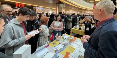 Malatya'da 16 üniversitenin katılımıyla Üniversite Tanıtım Fuarı açıldı