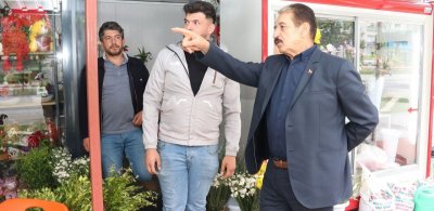 Keskin “Esnafı siyasete alet etmeyin, siyaseti kendi aranızda yapın"