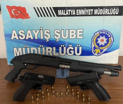 İşletme ve araca silahlı saldırı düzenleyen 3 şüpheli yakalandı