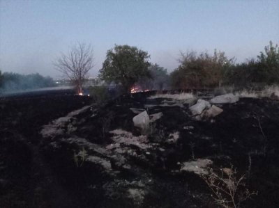 Beş ilçede çıkan ot ve bahçe yangınları söndürüldü