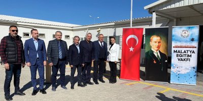 MEV ve İ.Ü. İşbirliğiyle Bilim Şenliği Gerçekleştirildi