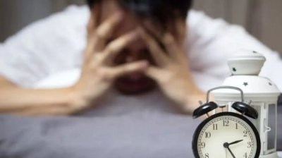 Genç yaşlarda uykusuzluk beyni hızla yaşlandırıyor