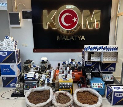 Kaçakçılık operasyonunda 4 sigara dolum makinesi ele geçirildi