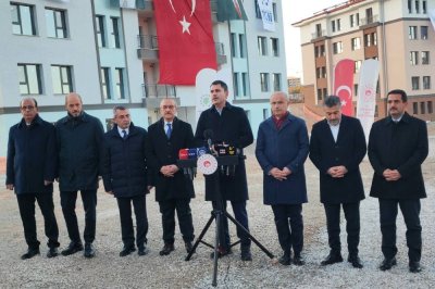 "2025 yılı sonu itibariyle evine girmeyen tek bir depremzede kardeşimiz kalmayacak"